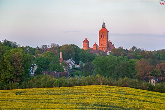 Reszel, panorama na miasto od strony SW. EU, PL, Warm-Maz. Lotnicze.